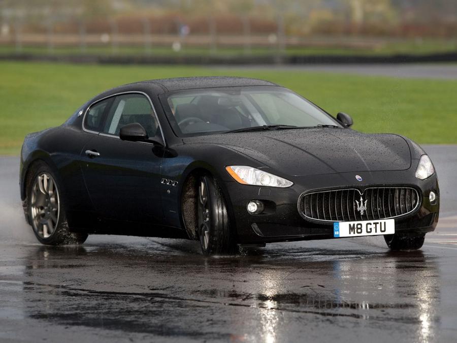  Maserati GranTurismo 2007 года  (UK) (фото 2 из 9)